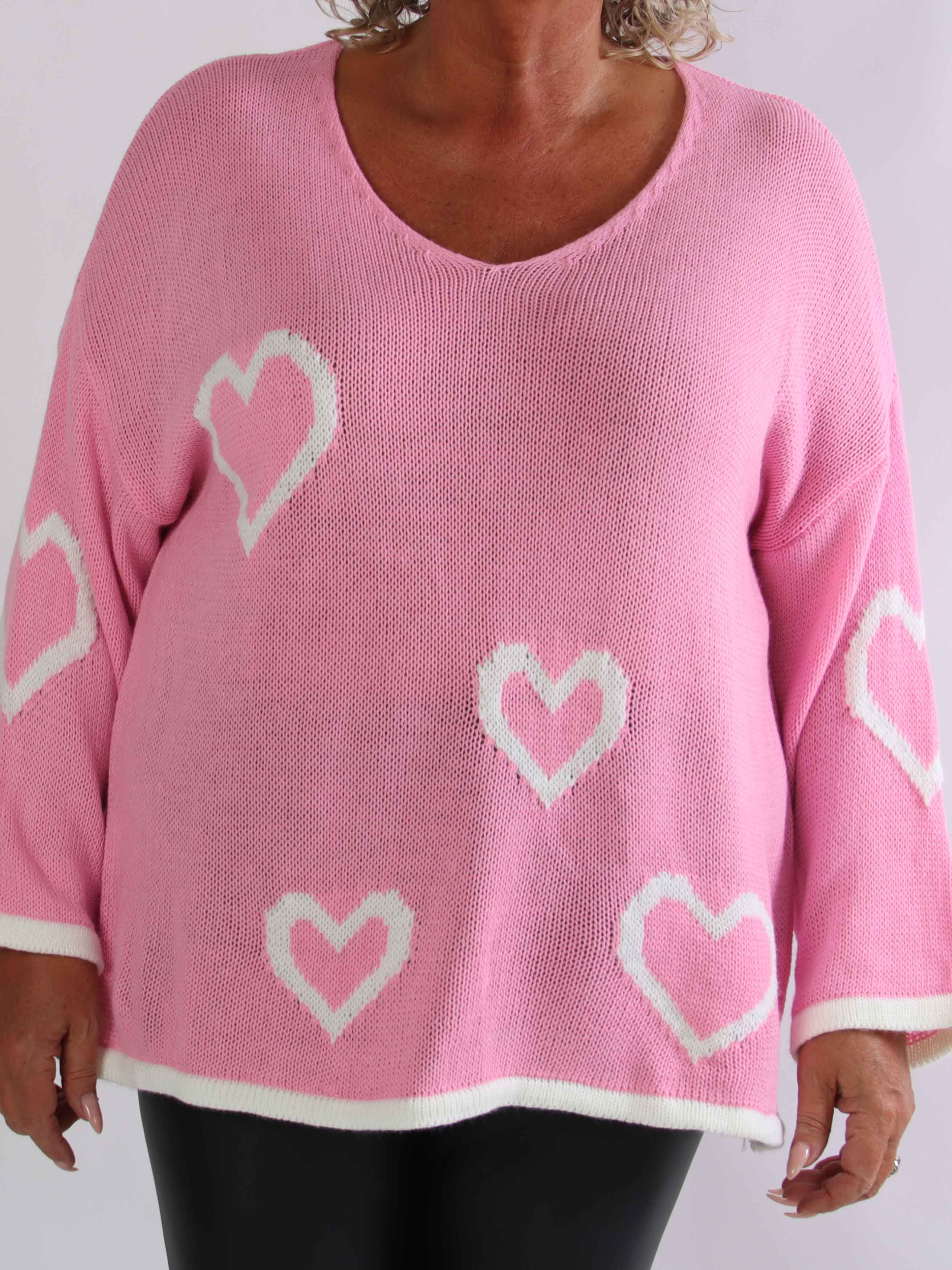 Vivianne - Sød plus size strikbluse med fine hjerter